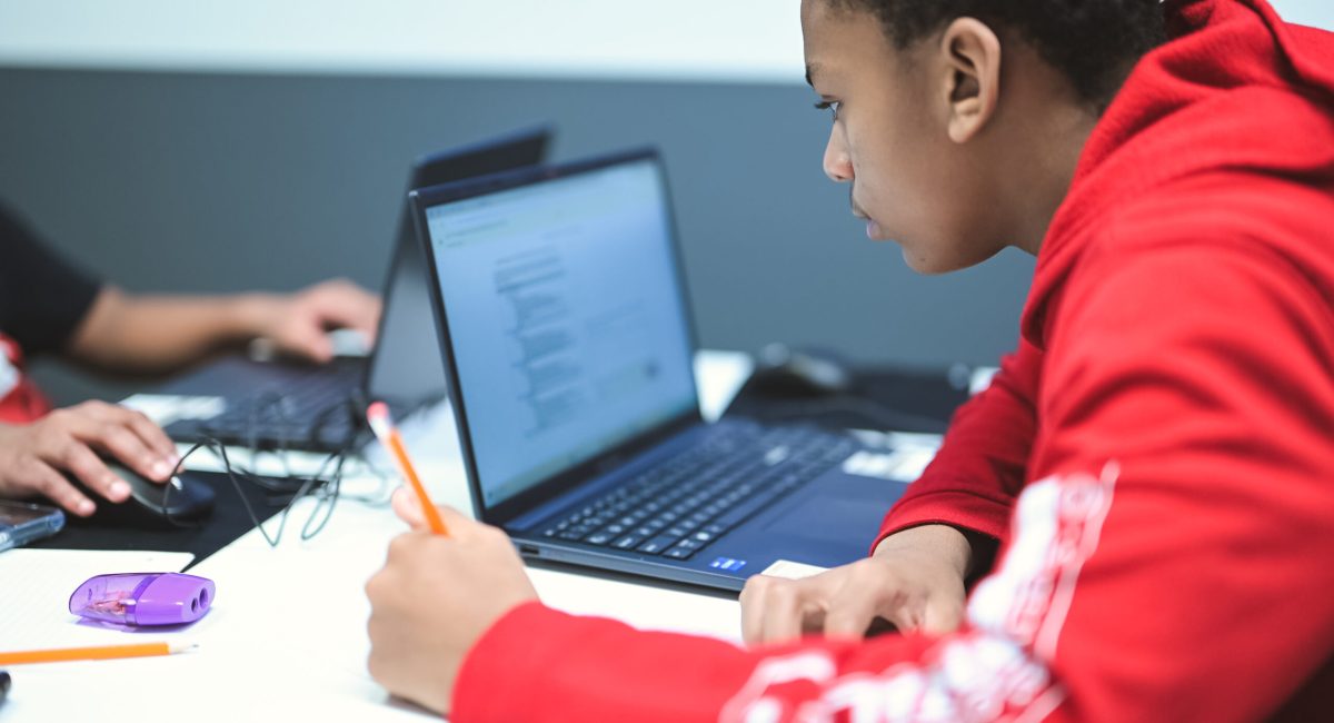 DSC_0925.00_01_20_056.Still006